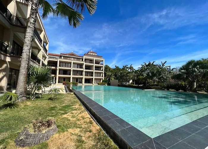 Coralpoint Gardens & Residences Resort
