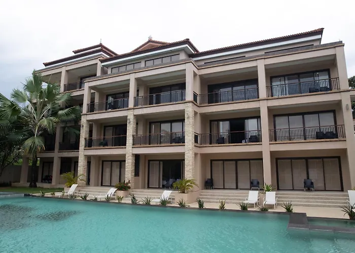 Resort Coralpoint Gardens & Residences