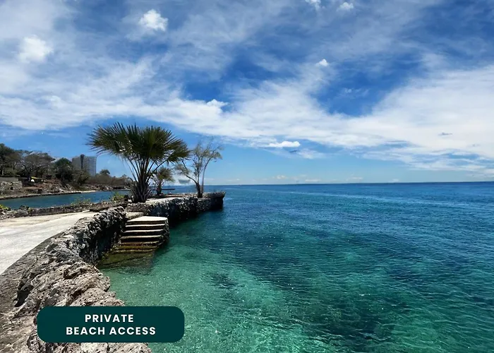 Coralpoint Gardens & Residences