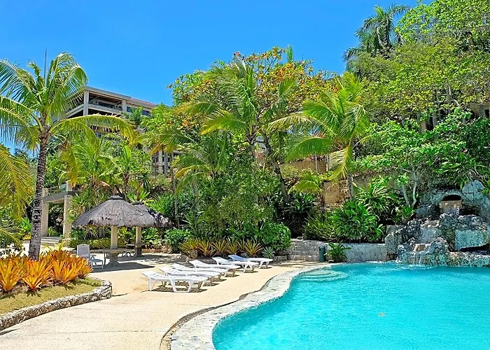 Resort Coralpoint Gardens & Residences